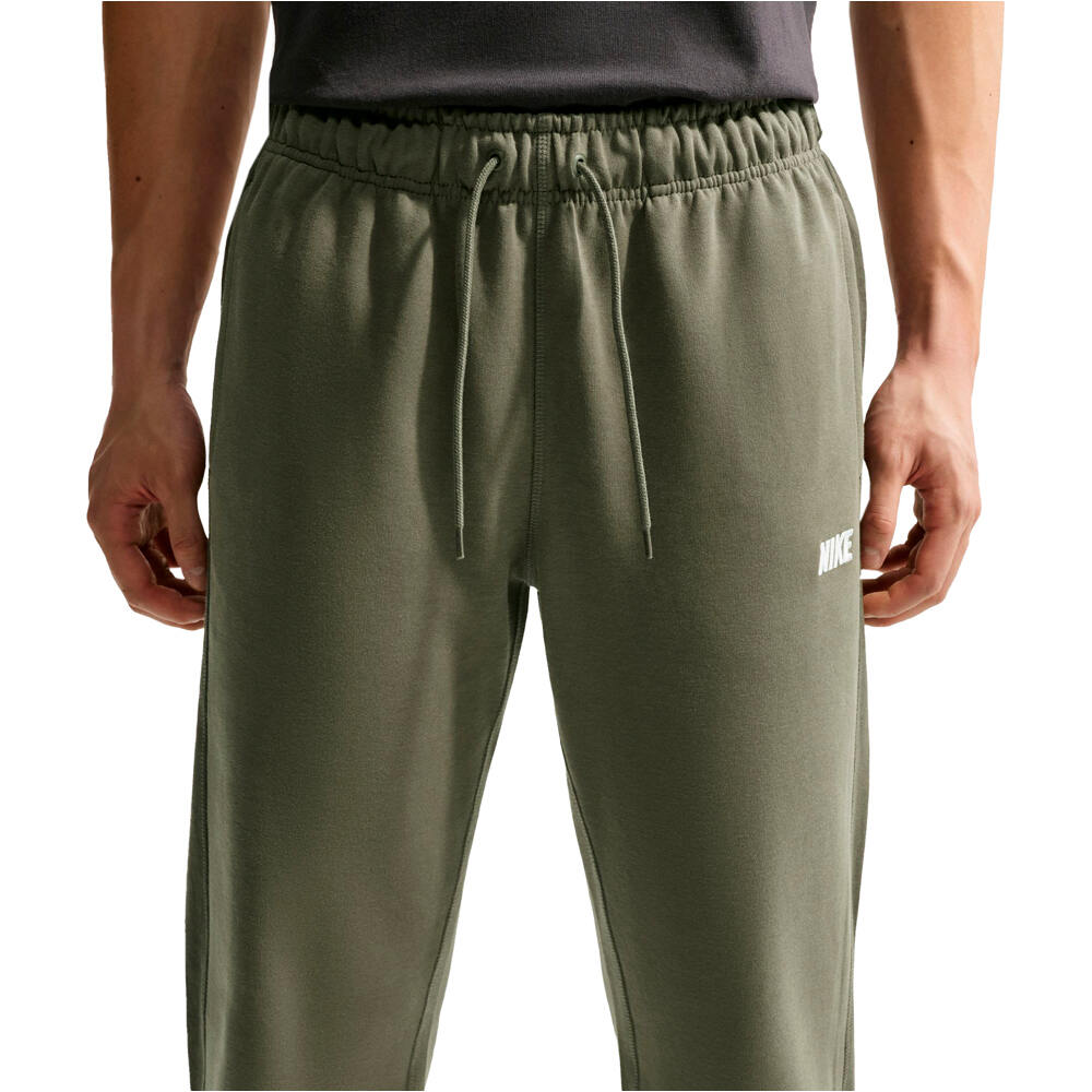 Nike pantalón hombre M NK CLUB VARSITY JOGGER vista detalle