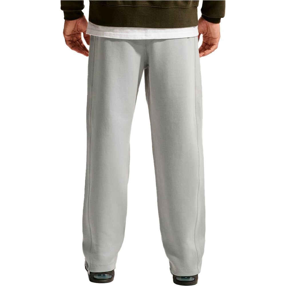Nike pantalón hombre M NK CLUB VARSITY OH PANT vista trasera