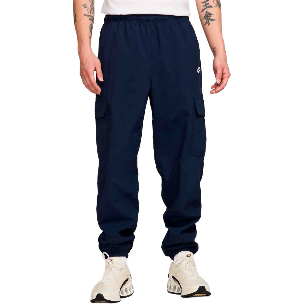 Nike pantalón hombre M NK CLUB WVN CARGO PANT vista frontal