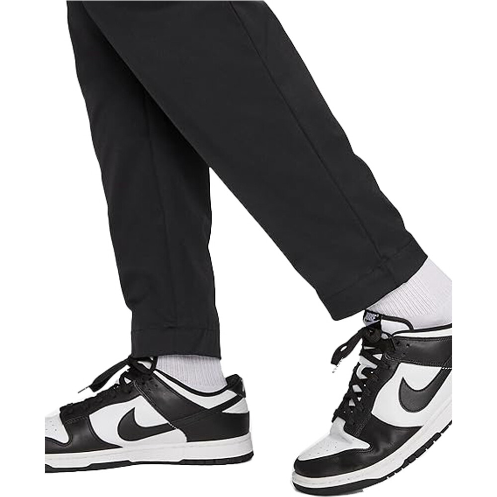 Nike pantalón hombre M NK CLUB WVN TAPER LEG PANT vista detalle