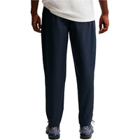 Nike pantalón hombre M NK CLUB WVN TAPER PANT vista trasera