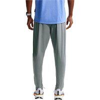 Nike pantalón hombre M NK DF MILER KNIT PANT vista trasera