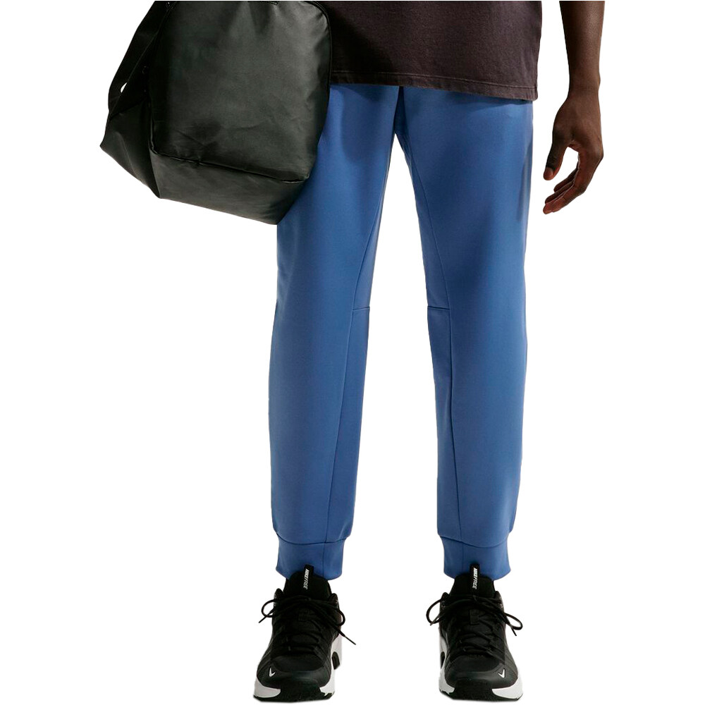 Nike pantalón hombre M NK TF FLEX FLC JOGGER vista frontal