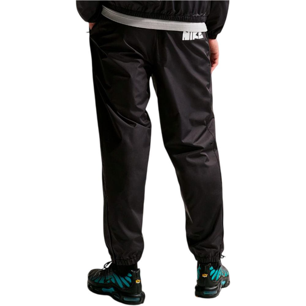 Nike pantalón hombre M NK WR GFX WVN PANT vista trasera