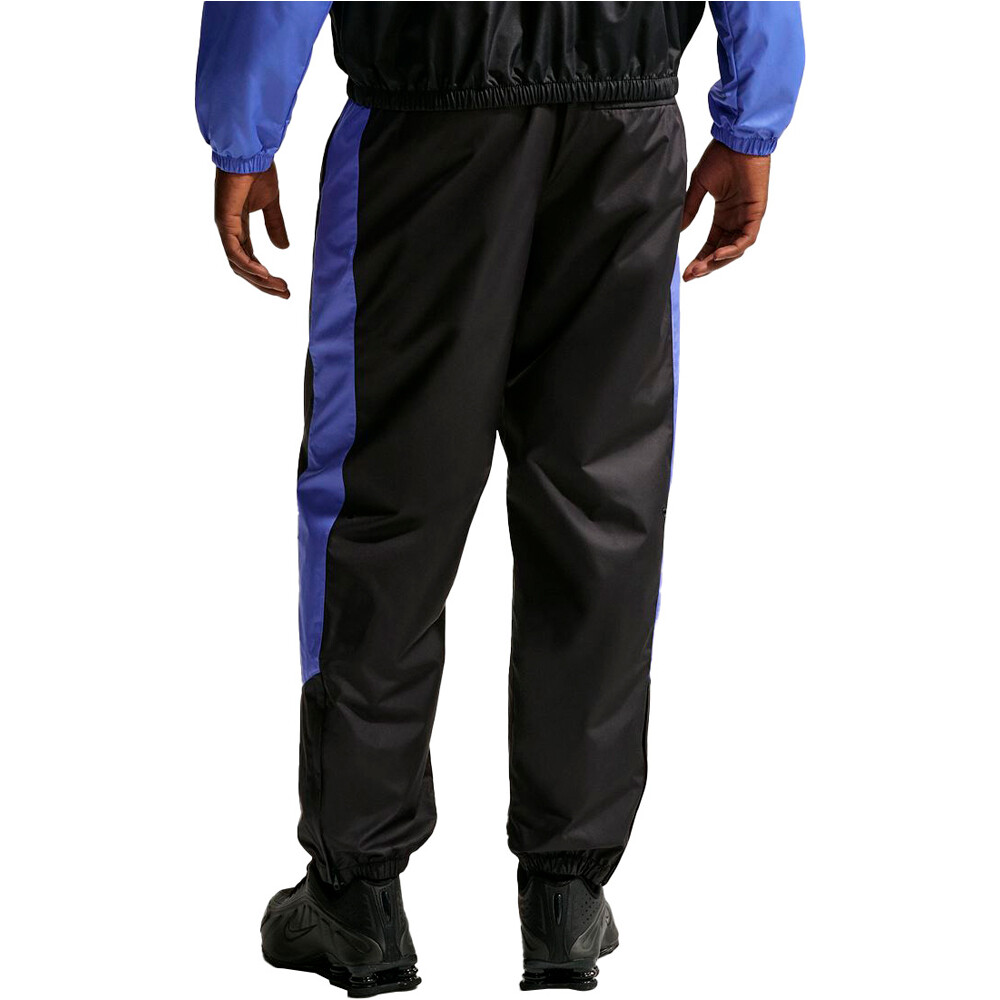 Nike pantalón hombre M NK WR LND PANT 26 vista trasera