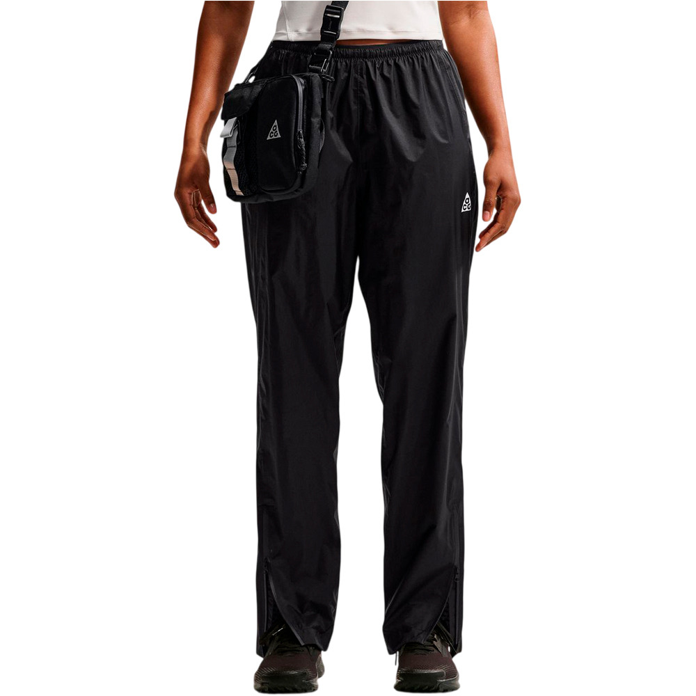 Nike pantalón mujer W ACG TRAIL MR SFADV PANT vista frontal