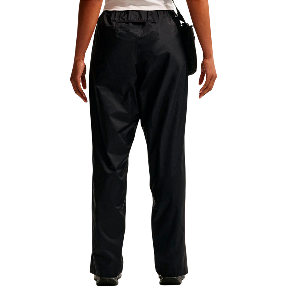 Nike pantalón mujer W ACG TRAIL MR SFADV PANT vista trasera