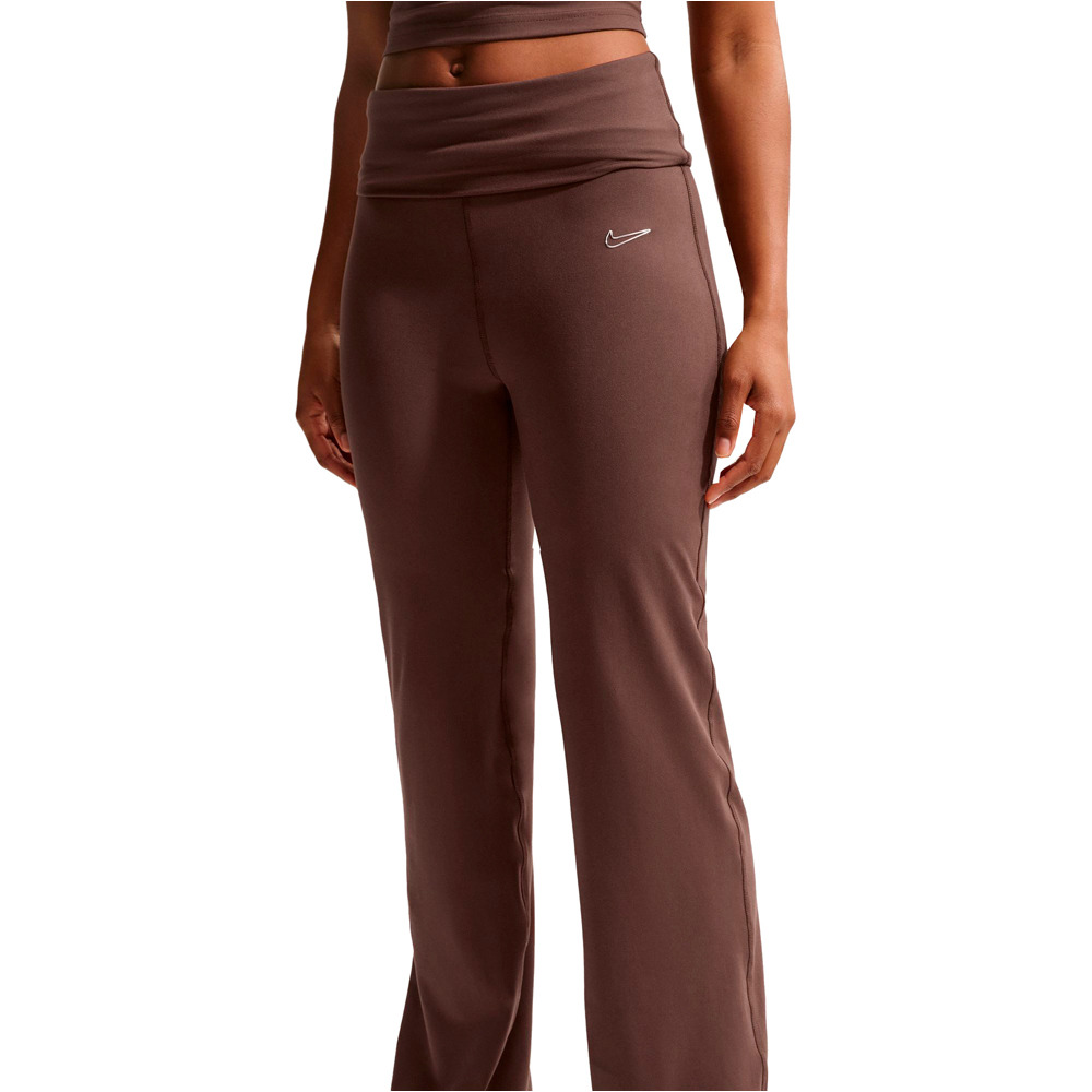 Nike pantalón mujer W NK FLARED PANT GLS vista detalle