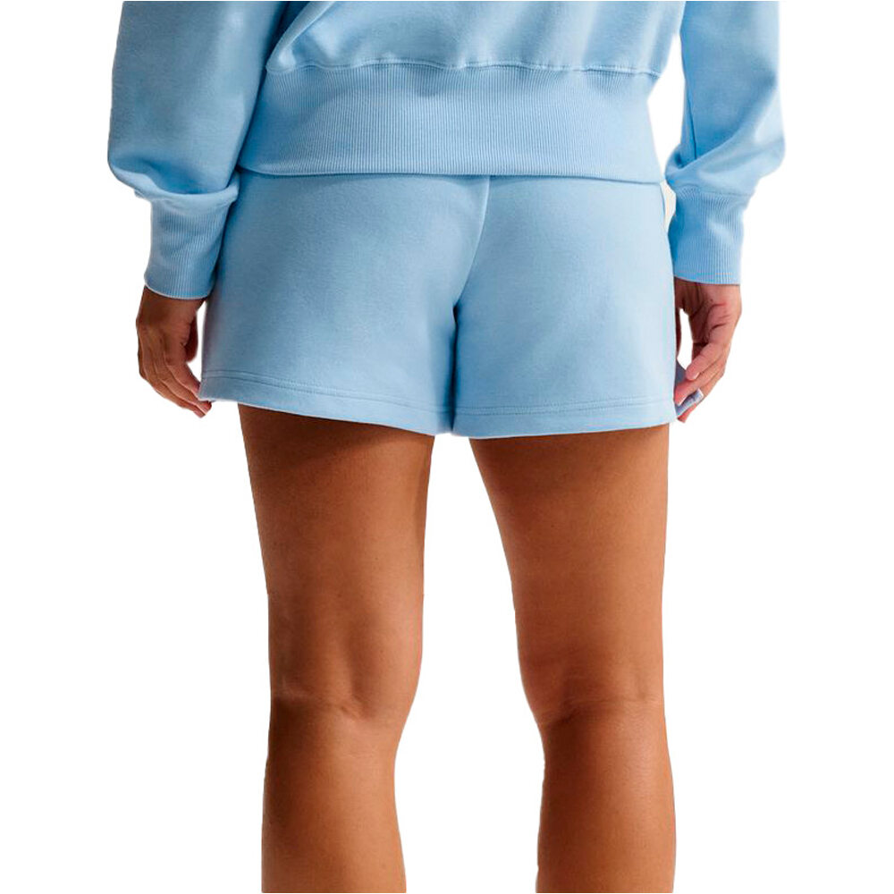 Nike pantalón mujer W NK FLC BF SHRT GLS vista trasera