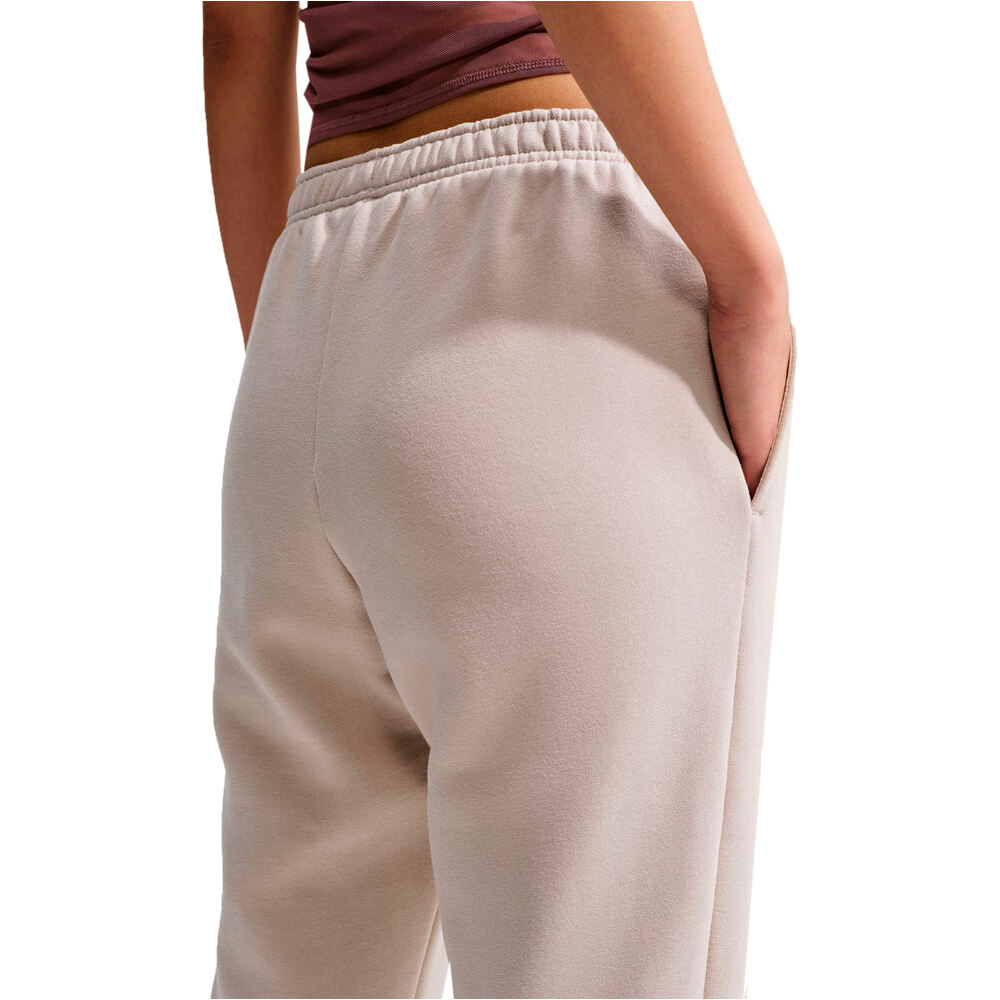 Nike pantalón mujer W NK STDO FLC MW MR STD CF PNT 03
