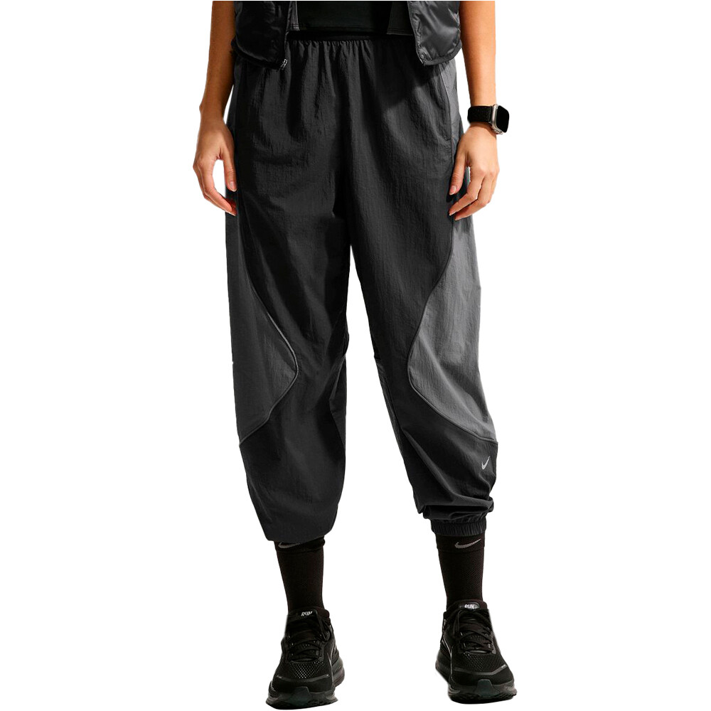 Nike pantalón mujer W NK SWIFT UV RPL MR PANT NV vista frontal