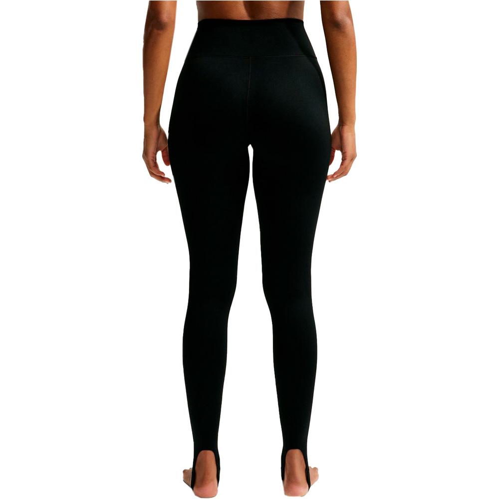 Nike pantalón mujer W NK1 DF STIRRUP TIGHT vista trasera
