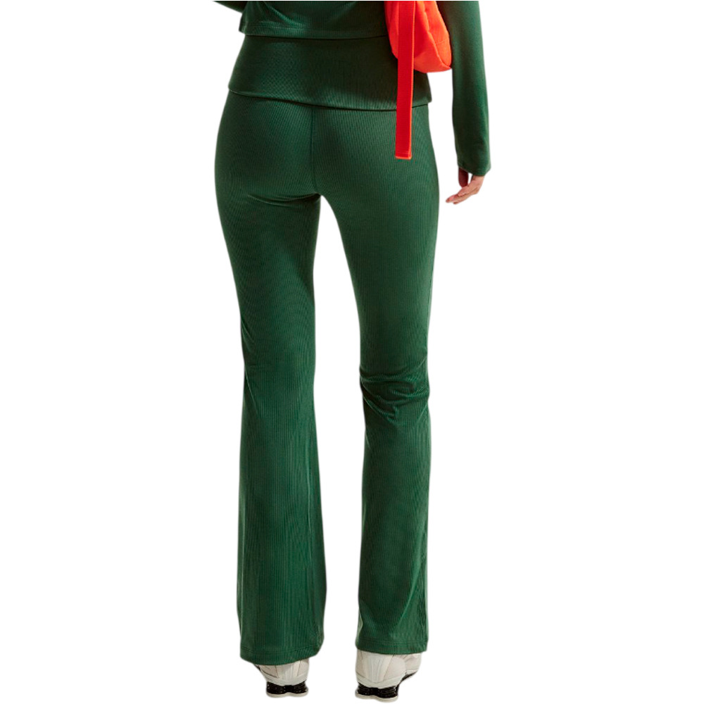 Nike pantalón mujer W NSW CHILL KNIT RIB PANT vista trasera