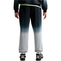 Nike pantalón niña G NSW STDO FLC LSE PNT GFX vista trasera