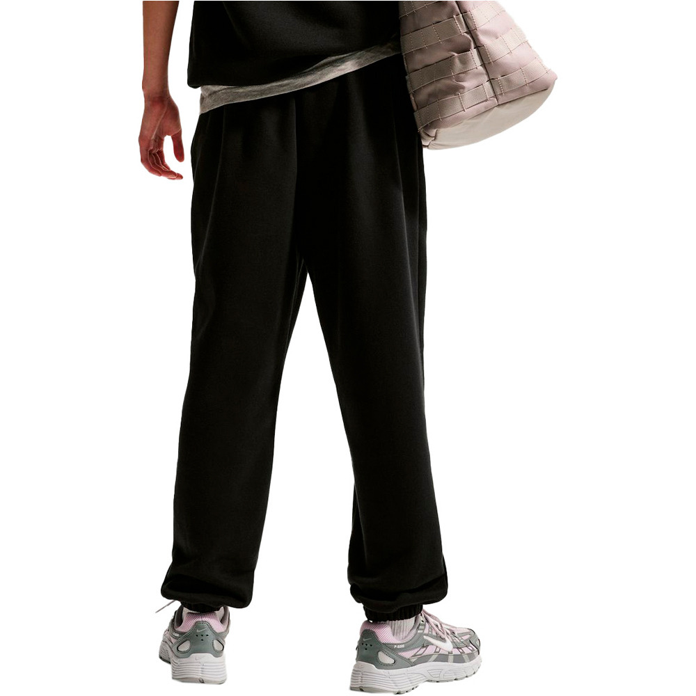 Nike pantalón niña G NSW STUDIO FLC LOOSE PNT LBR vista trasera