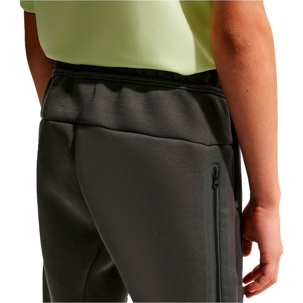 Nike pantalón niño B NSW TCH FLC JGGR - PD 03