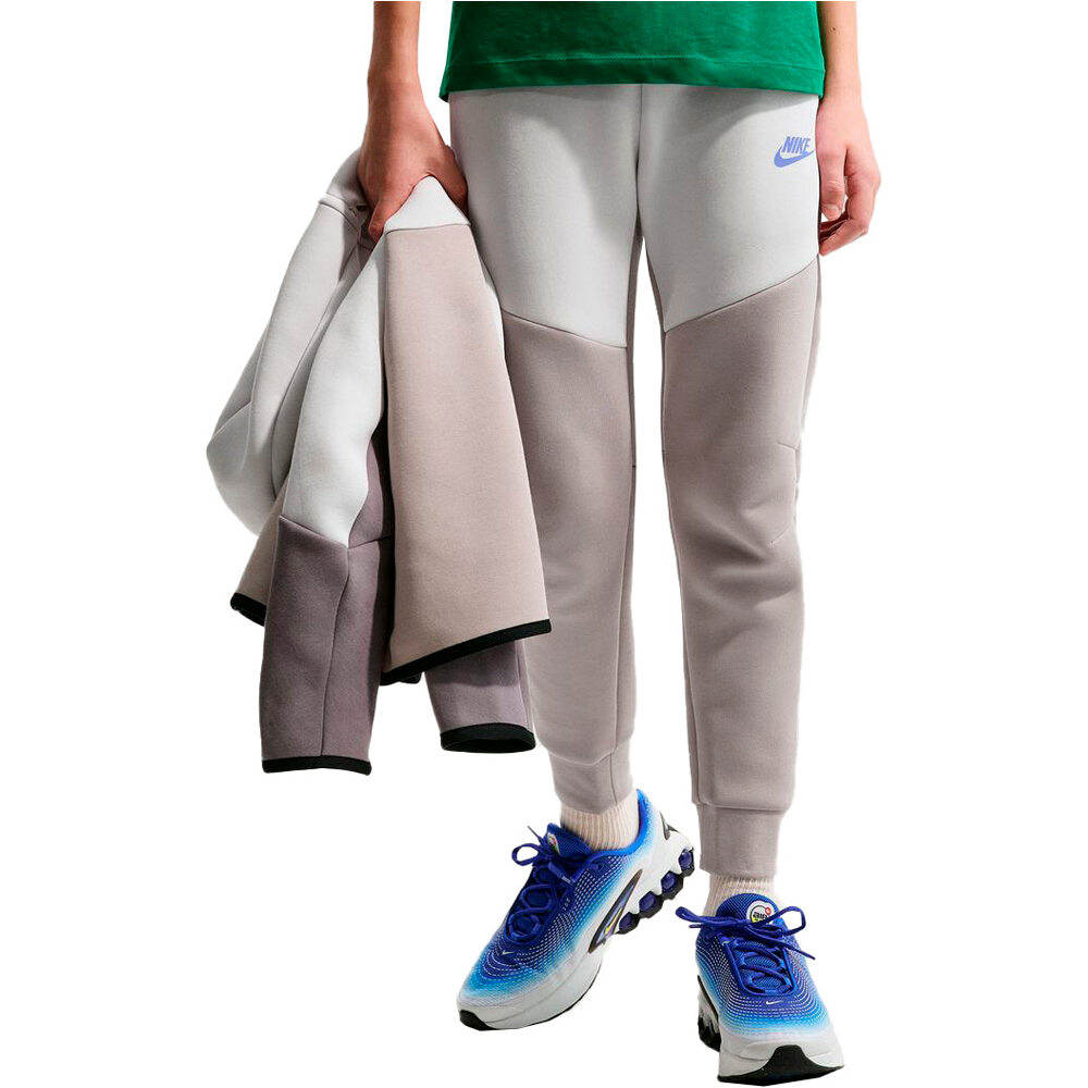 Nike pantalón niño B NSW TCH FLC JGGR - PD vista frontal