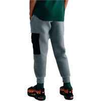 Nike pantalón niño K NSW CLUB FLC CRGO PNT WZ vista trasera