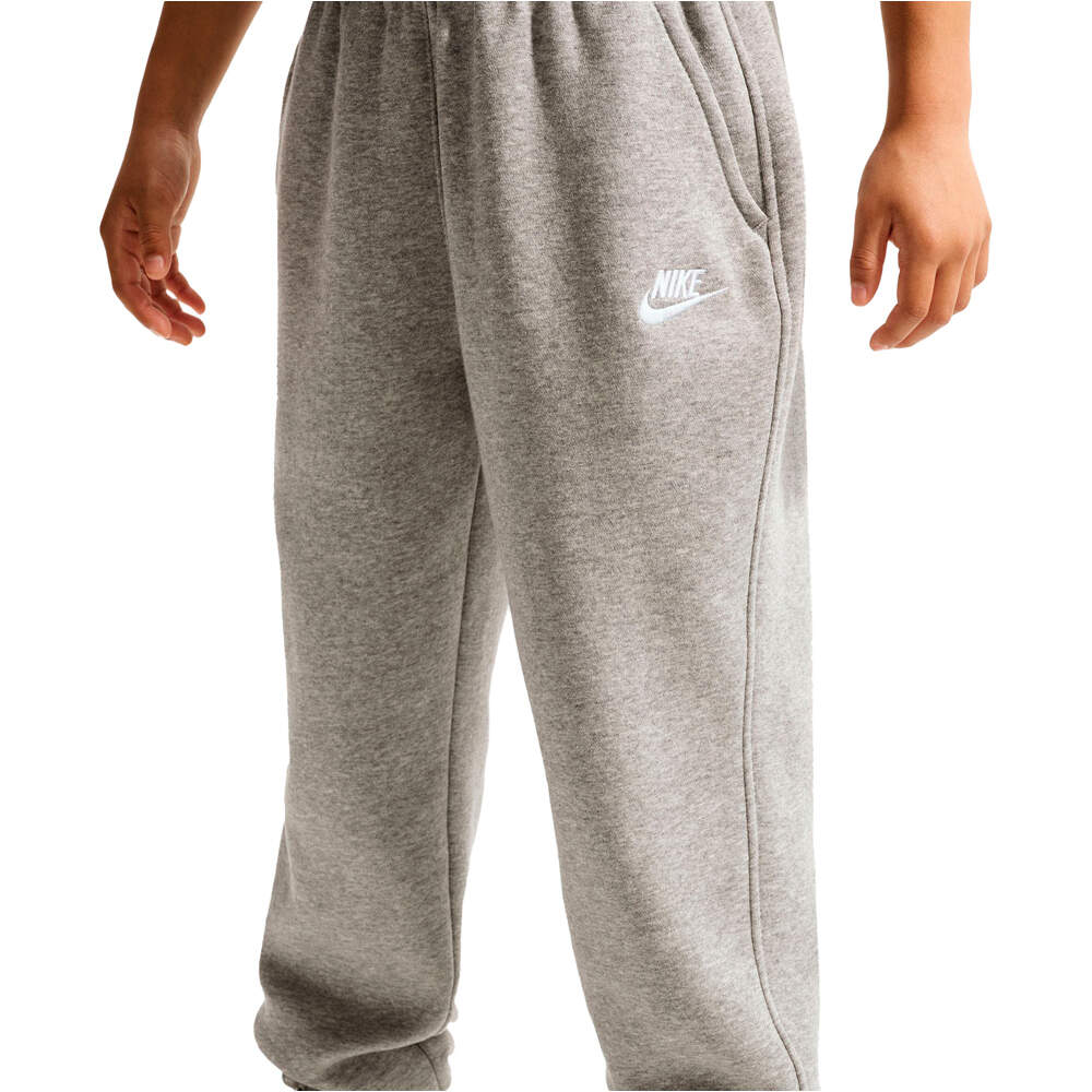Nike pantalón niño K NSW CLUB FLC LOOSE PNT vista detalle