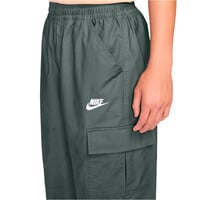 Nike pantalón niño K NSW CLUB WVN CRGO PNT vista detalle