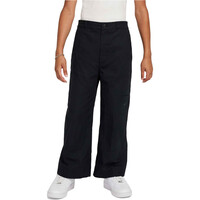 Nike pantalón niño K NSW METRO GRND CRPNTR PANT vista frontal