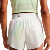 Nike pantalón running mujer W NK ARSWFT DFADV 3IN SHORT PR 03