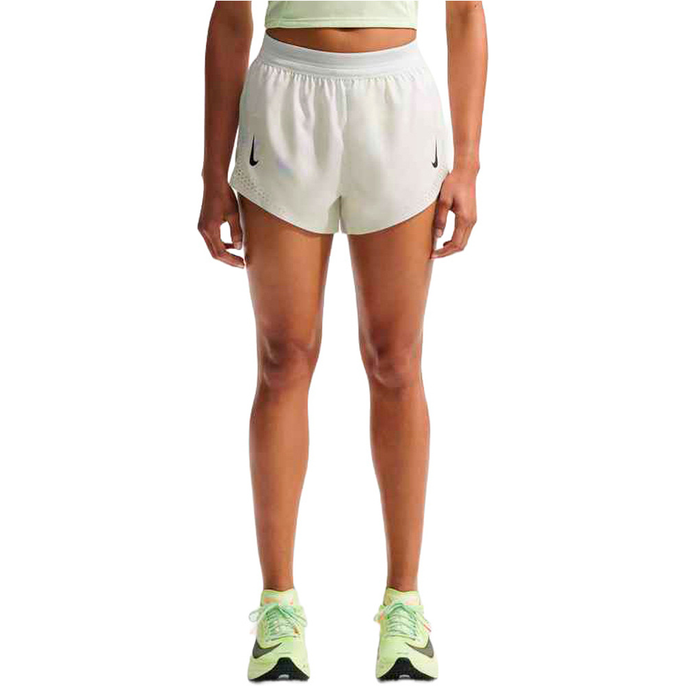 Nike pantalón running mujer W NK ARSWFT DFADV 3IN SHORT PR vista frontal