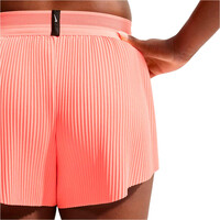 Nike pantalón running mujer W NK ARSWFT DFADV MR 3IN SHORT 03