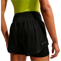 Nike pantalón running mujer W NK FLOW MSH DF 2N1 SHRT 03