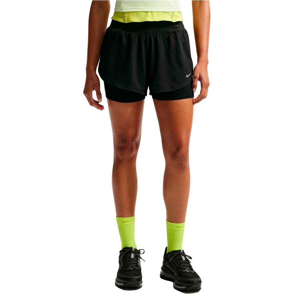 Nike pantalón running mujer W NK FLOW MSH DF 2N1 SHRT vista frontal