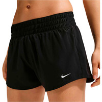 Nike pantalón running mujer W NK ONE DF MR 3IN BR SHORT vista detalle