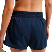 Nike pantalón running mujer W NK ONE DF MR 3IN BR SHORT vista detalle