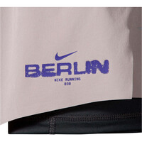 Nike pantalón running mujer W NK SWIFT DF MR 2N1 SHRT BLN vista detalle