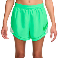 Nike pantalón running mujer W NK SWOOSH DF SHORT vista frontal