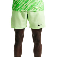 Nike pantalón tenis hombre M NKCT DF VCTRY SHORT 7IN vista frontal