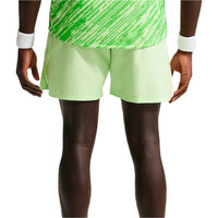 Nike pantalón tenis hombre M NKCT DF VCTRY SHORT 7IN vista trasera