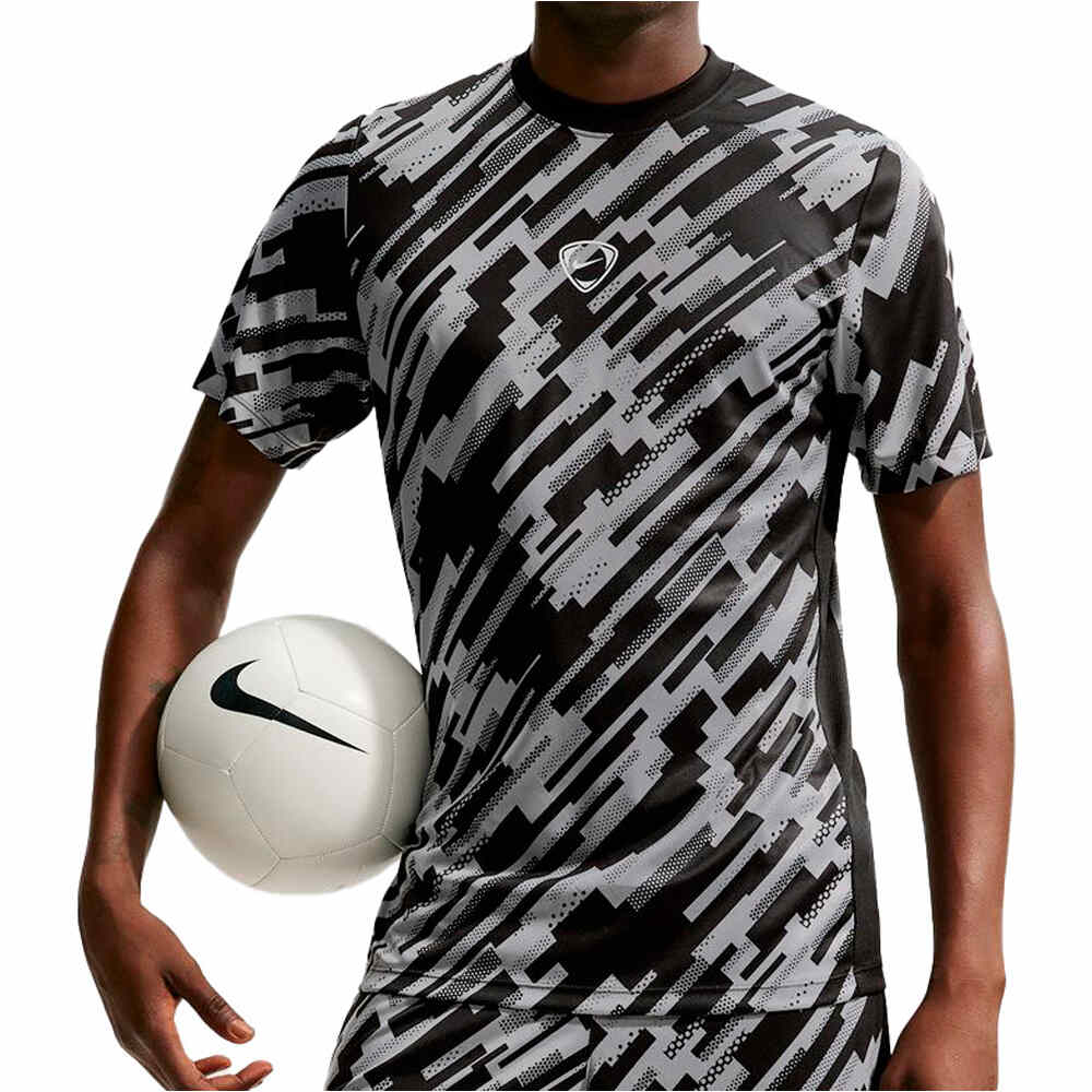 Nike pantalones cortos futbol NIKE ACADEMY+PANT NE vista detalle