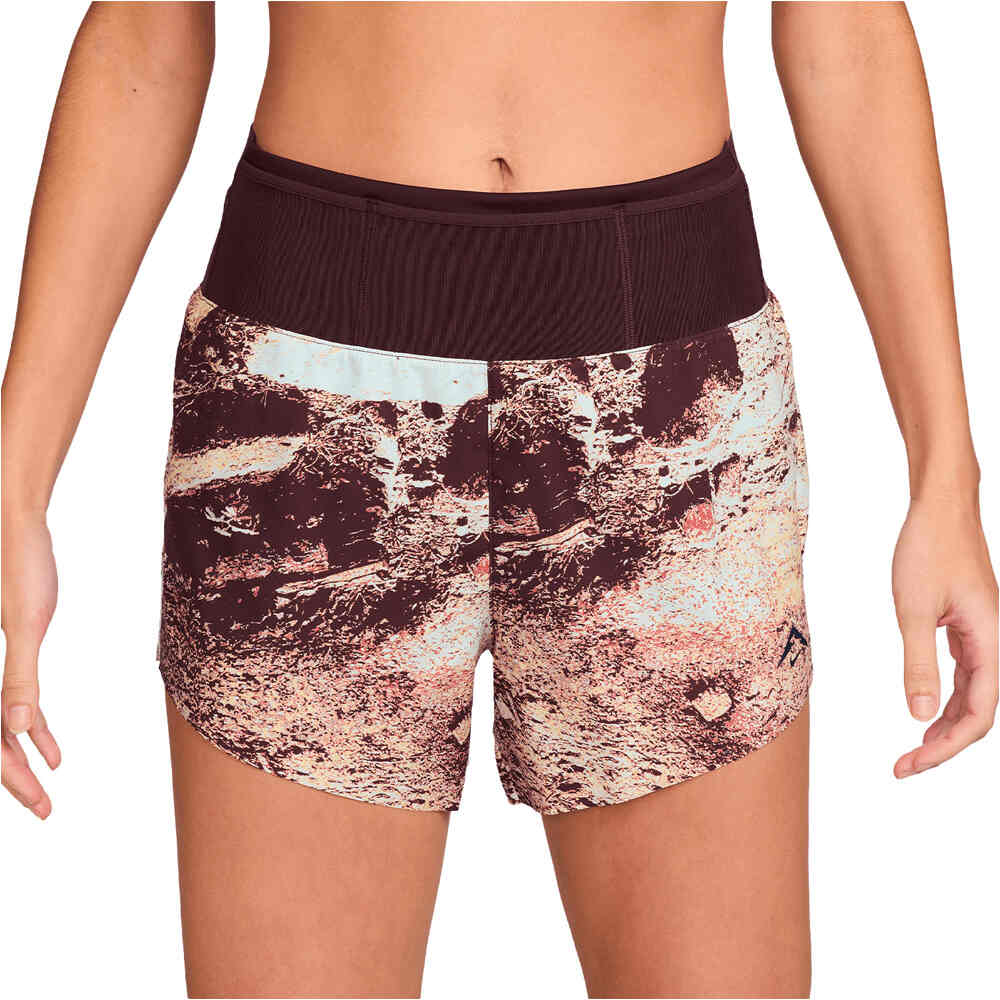 Nike pantalones cortos trail running mujer W NK TRAIL DF MR 4 BR SHRT vista frontal