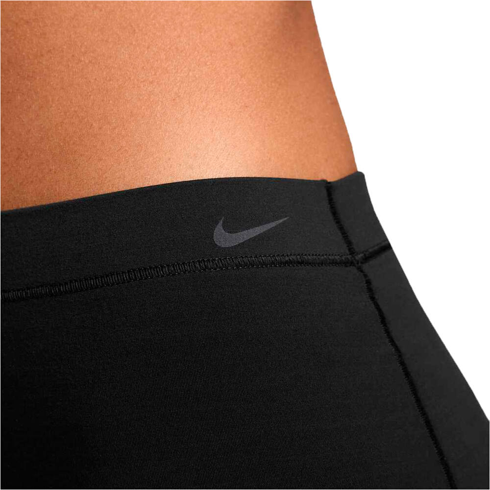 Nike pantalones y mallas cortas fitness mujer W NK BOYSHORT 03
