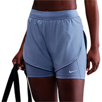 Nike pantalones y mallas cortas fitness mujer W NK DF UNVRSA 2IN1 SHORT vista frontal