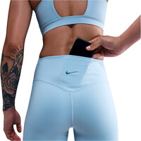 Nike pantalones y mallas cortas fitness mujer W NK DF UNVRSA HR 5IN SHRT PKT vista detalle