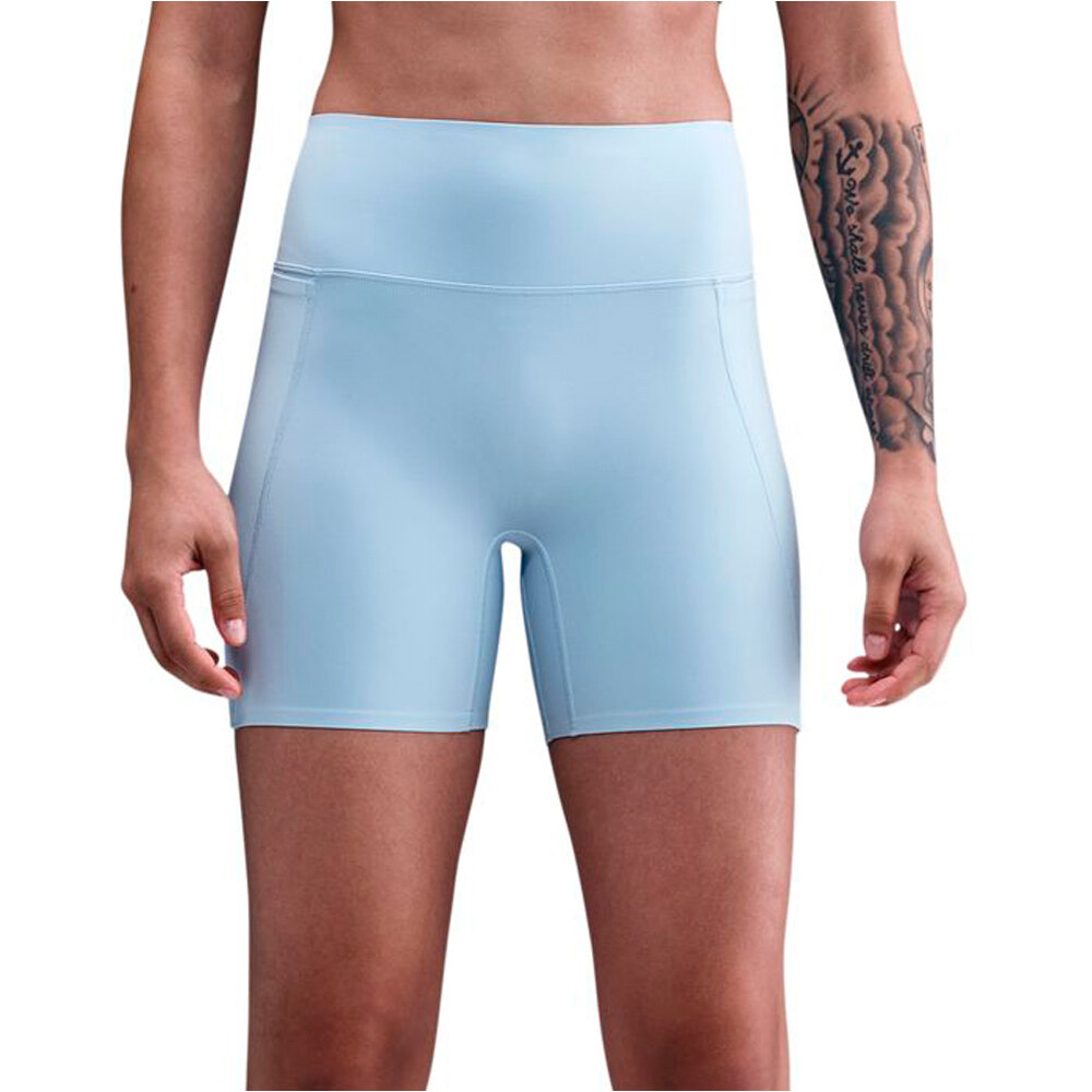 Nike pantalones y mallas cortas fitness mujer W NK DF UNVRSA HR 5IN SHRT PKT vista frontal