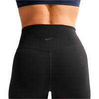 Nike pantalones y mallas cortas fitness mujer W NK DF ZENVY HR 5IN SHRT USEM vista detalle