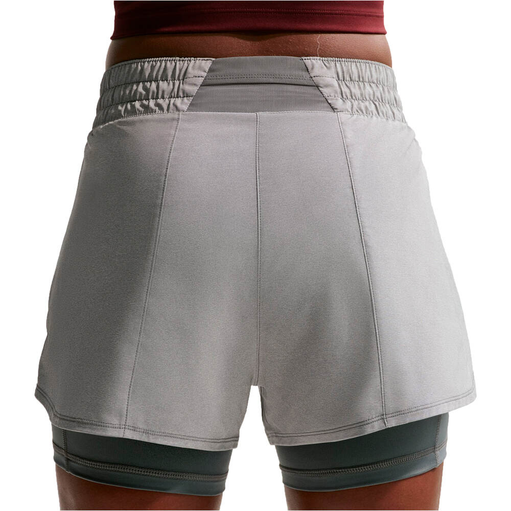 Nike pantalones y mallas cortas fitness mujer W NK ONE DF HR 3IN 2N1 SHORT vista detalle