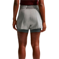 Nike pantalones y mallas cortas fitness mujer W NK ONE DF HR 3IN 2N1 SHORT vista trasera