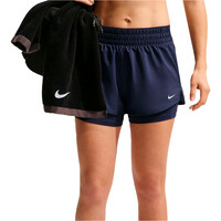 Nike pantalones y mallas cortas fitness mujer W NK ONE DF MR 3IN 2N1 SHORT vista frontal