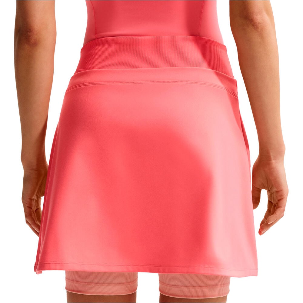 Nike pantalones y mallas cortas fitness mujer W NK ONE DF SKIRT CPSL B vista trasera