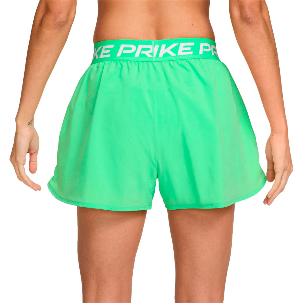 Nike pantalones y mallas cortas fitness mujer W NP 2IN1 SHORT vista trasera