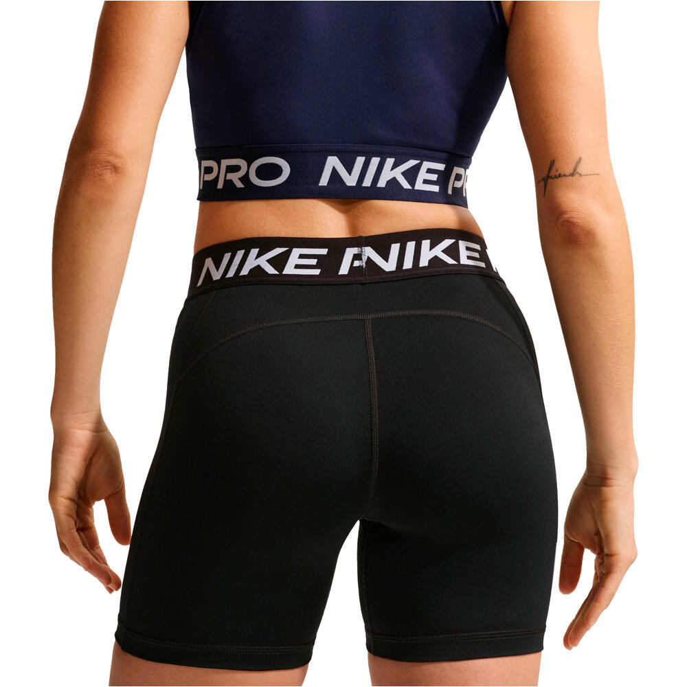 Nike pantalones y mallas cortas fitness mujer W NP DF 365 MR 5IN SHORT USM vista detalle