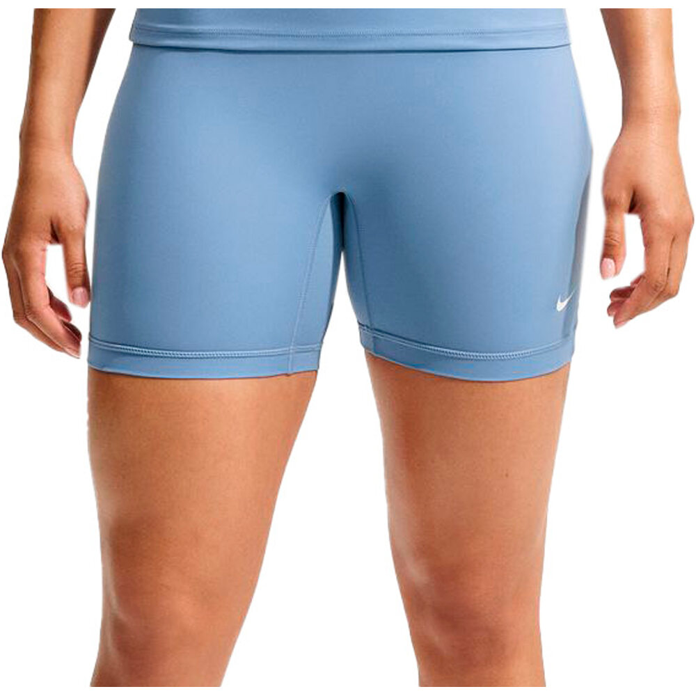 Nike pantalones y mallas cortas fitness mujer W NP DF 365 MR 5IN SHORT USM vista frontal
